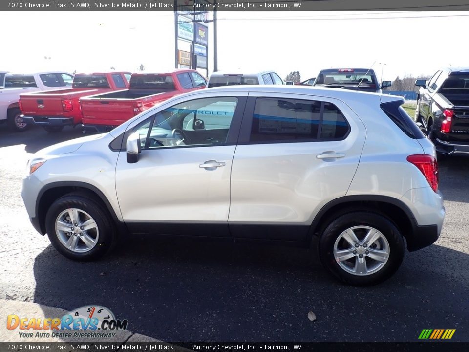 2020 Chevrolet Trax LS AWD Silver Ice Metallic / Jet Black Photo #7
