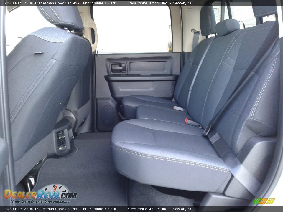 2020 Ram 2500 Tradesman Crew Cab 4x4 Bright White / Black Photo #14