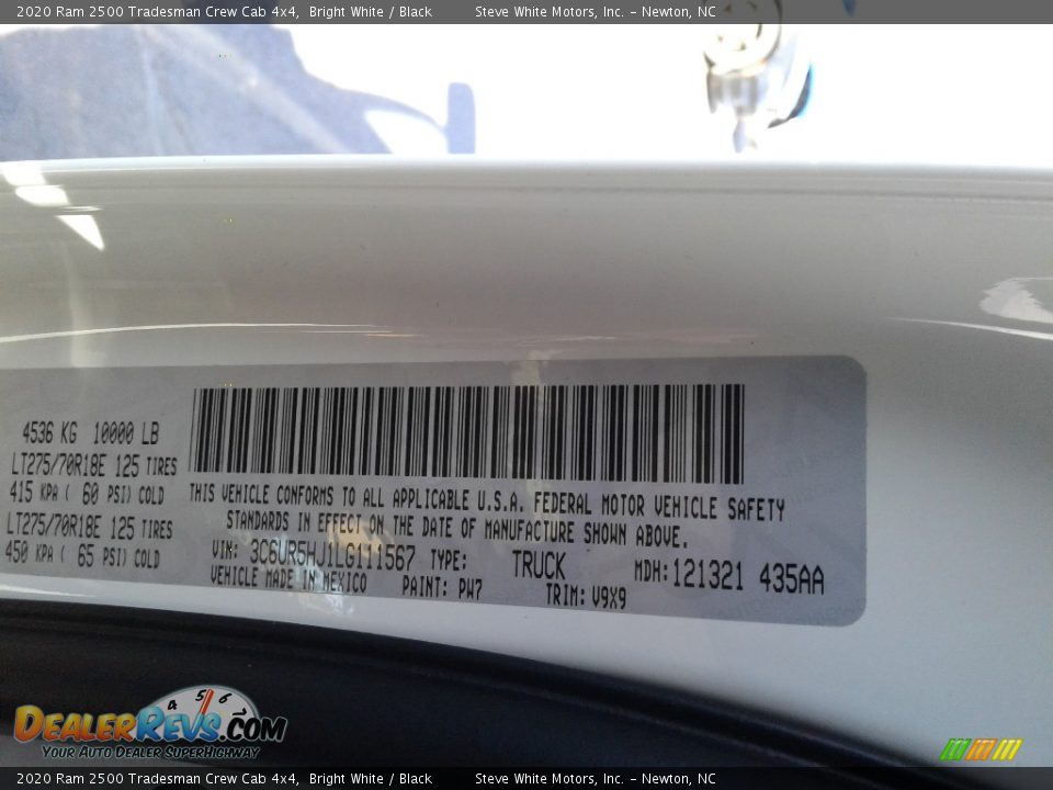 2020 Ram 2500 Tradesman Crew Cab 4x4 Bright White / Black Photo #29