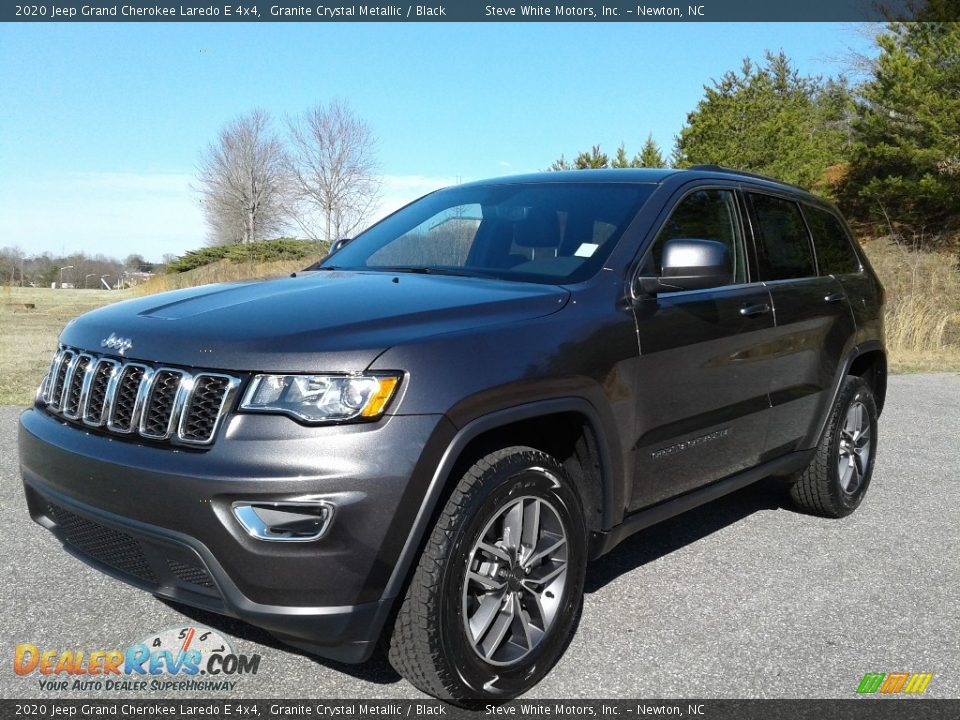 2020 Jeep Grand Cherokee Laredo E 4x4 Granite Crystal Metallic / Black Photo #2