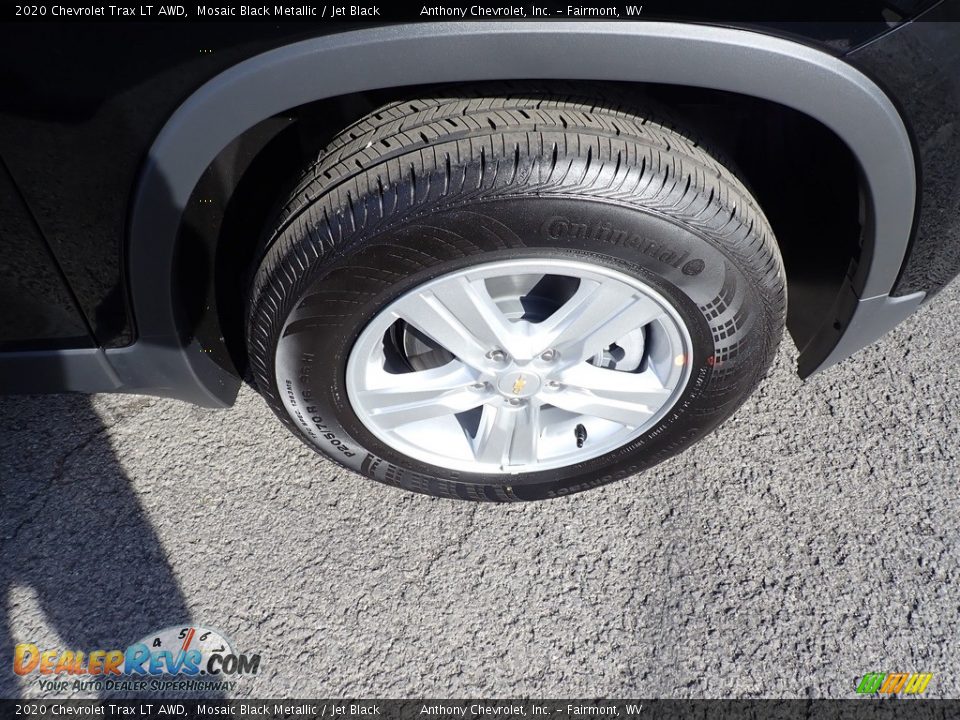 2020 Chevrolet Trax LT AWD Mosaic Black Metallic / Jet Black Photo #2