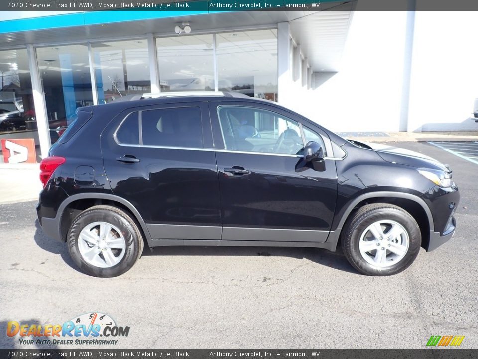 2020 Chevrolet Trax LT AWD Mosaic Black Metallic / Jet Black Photo #3