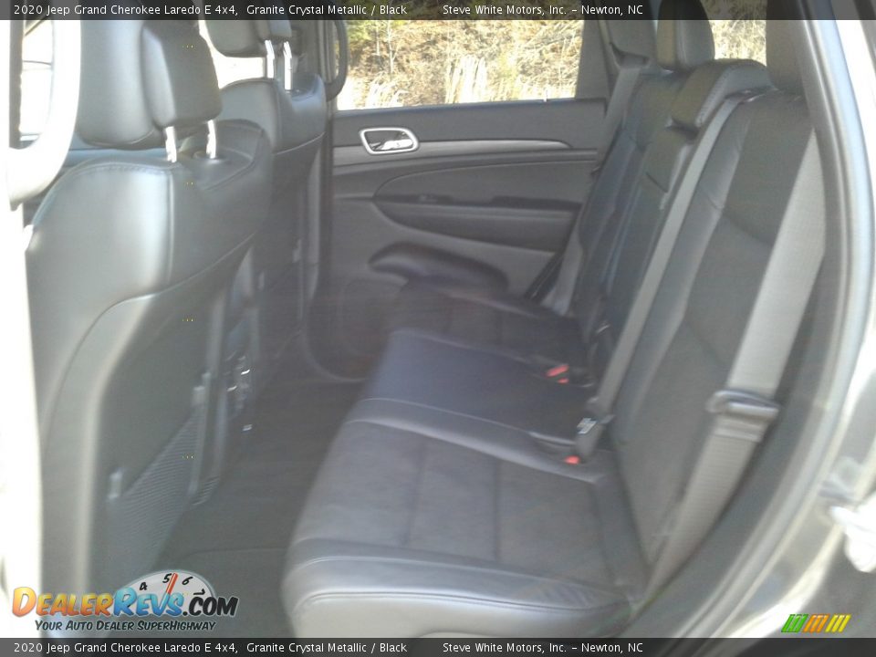 2020 Jeep Grand Cherokee Laredo E 4x4 Granite Crystal Metallic / Black Photo #14