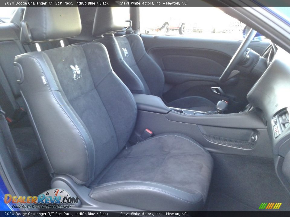 2020 Dodge Challenger R/T Scat Pack IndiGo Blue / Black Photo #17