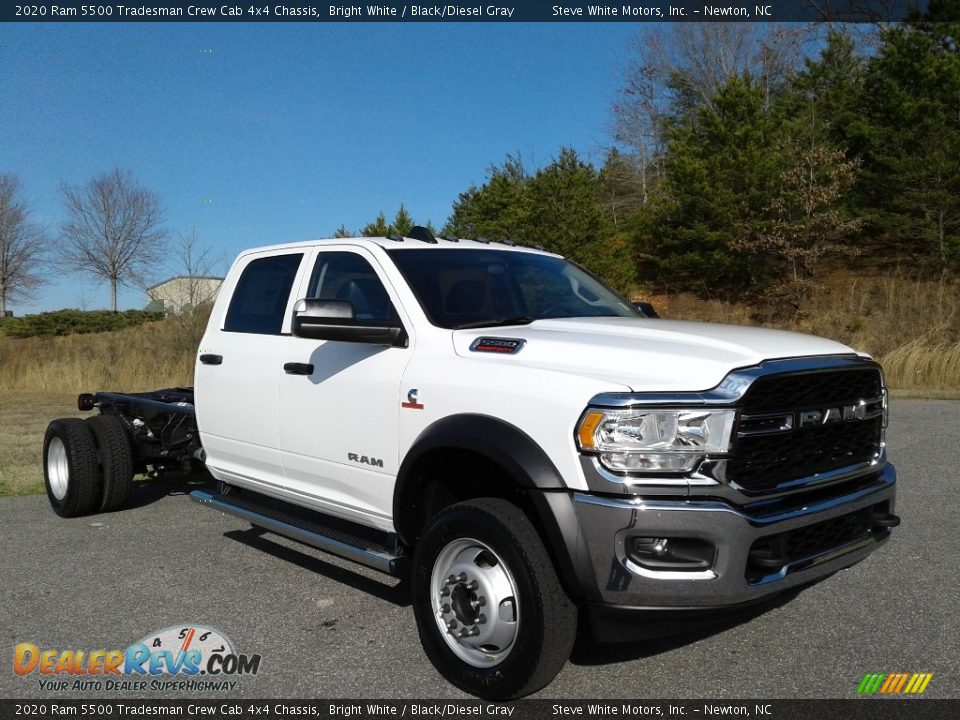 2020 Ram 5500 Tradesman Crew Cab 4x4 Chassis Bright White / Black/Diesel Gray Photo #4