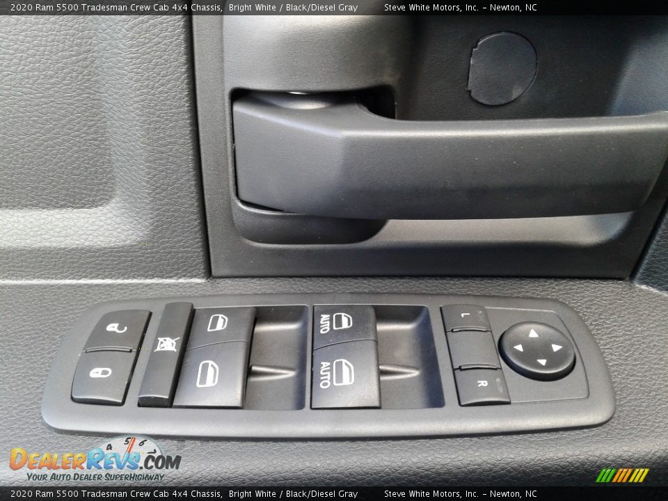 2020 Ram 5500 Tradesman Crew Cab 4x4 Chassis Bright White / Black/Diesel Gray Photo #11