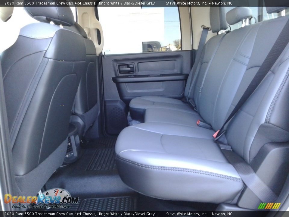 2020 Ram 5500 Tradesman Crew Cab 4x4 Chassis Bright White / Black/Diesel Gray Photo #13