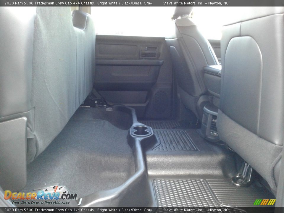 2020 Ram 5500 Tradesman Crew Cab 4x4 Chassis Bright White / Black/Diesel Gray Photo #14