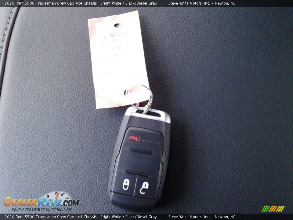 2020 Ram 5500 Tradesman Crew Cab 4x4 Chassis Bright White / Black/Diesel Gray Photo #26
