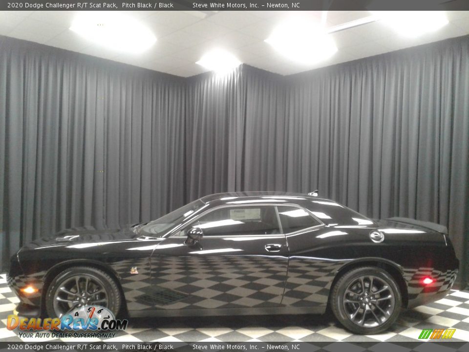 2020 Dodge Challenger R/T Scat Pack Pitch Black / Black Photo #1