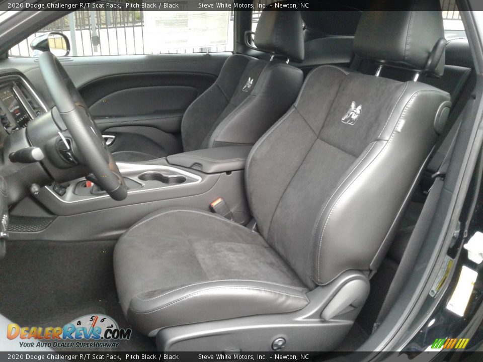 2020 Dodge Challenger R/T Scat Pack Pitch Black / Black Photo #10