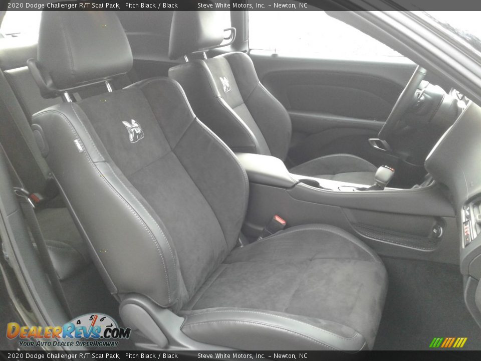 2020 Dodge Challenger R/T Scat Pack Pitch Black / Black Photo #16