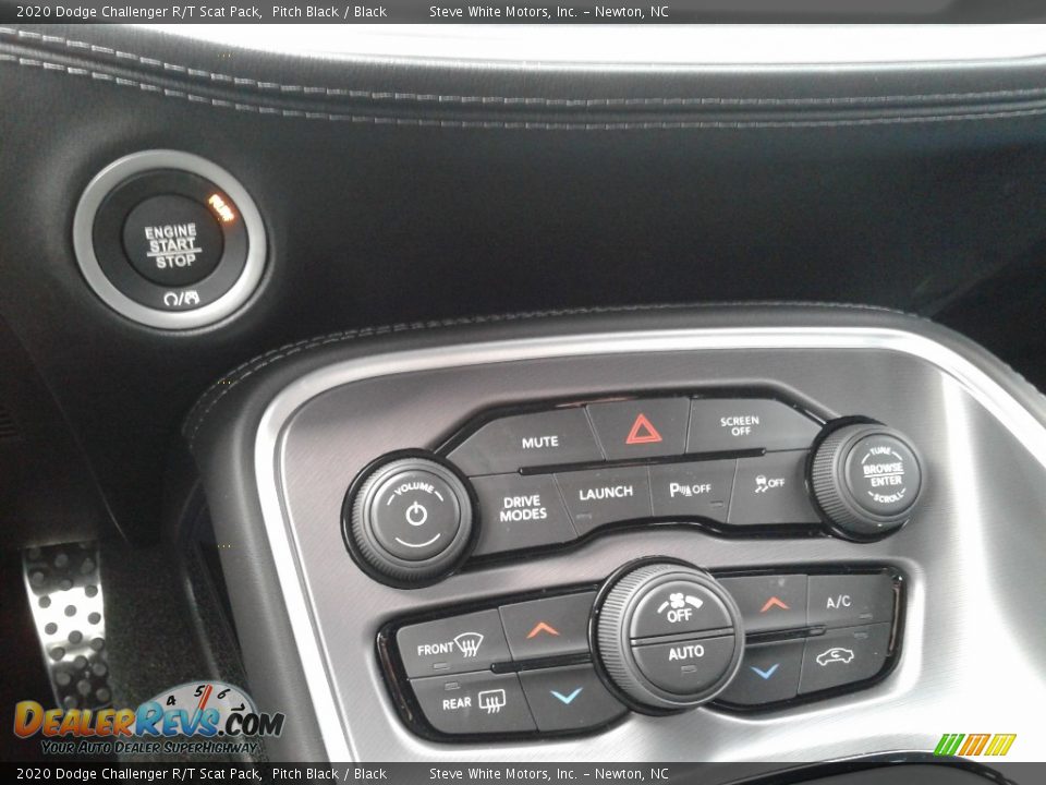 2020 Dodge Challenger R/T Scat Pack Pitch Black / Black Photo #24