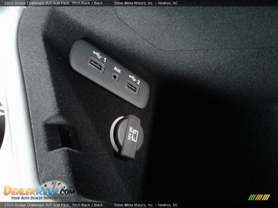 2020 Dodge Challenger R/T Scat Pack Pitch Black / Black Photo #26