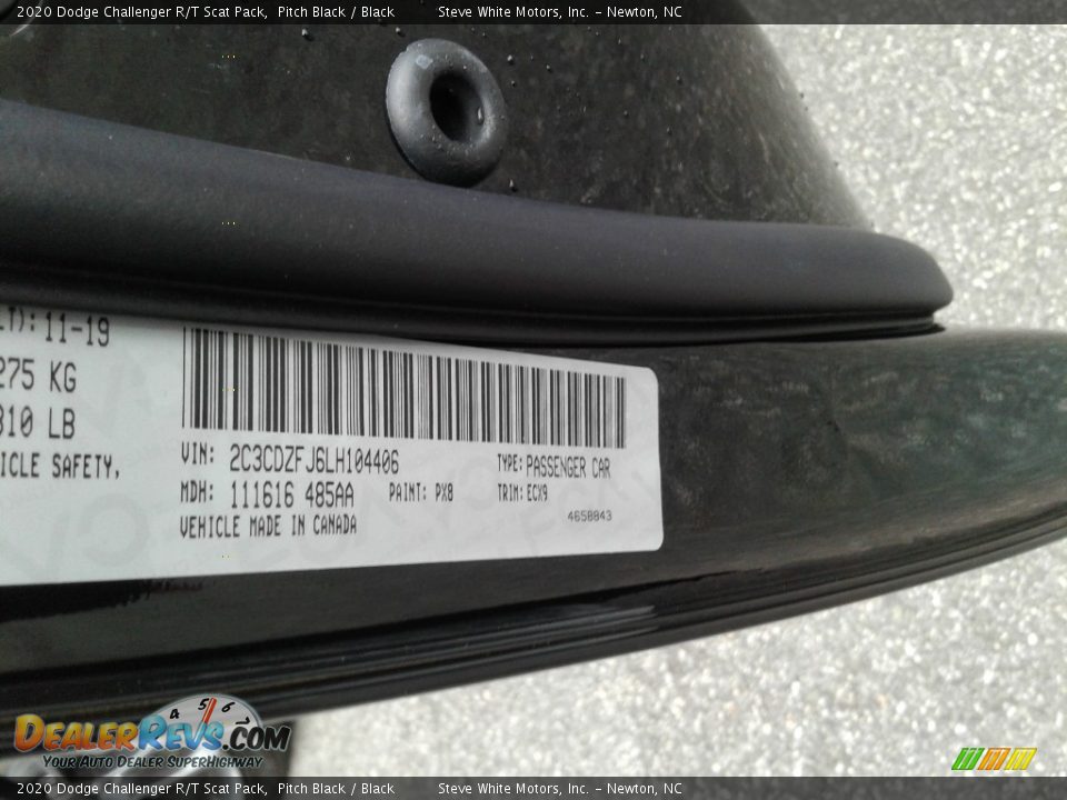 2020 Dodge Challenger R/T Scat Pack Pitch Black / Black Photo #29