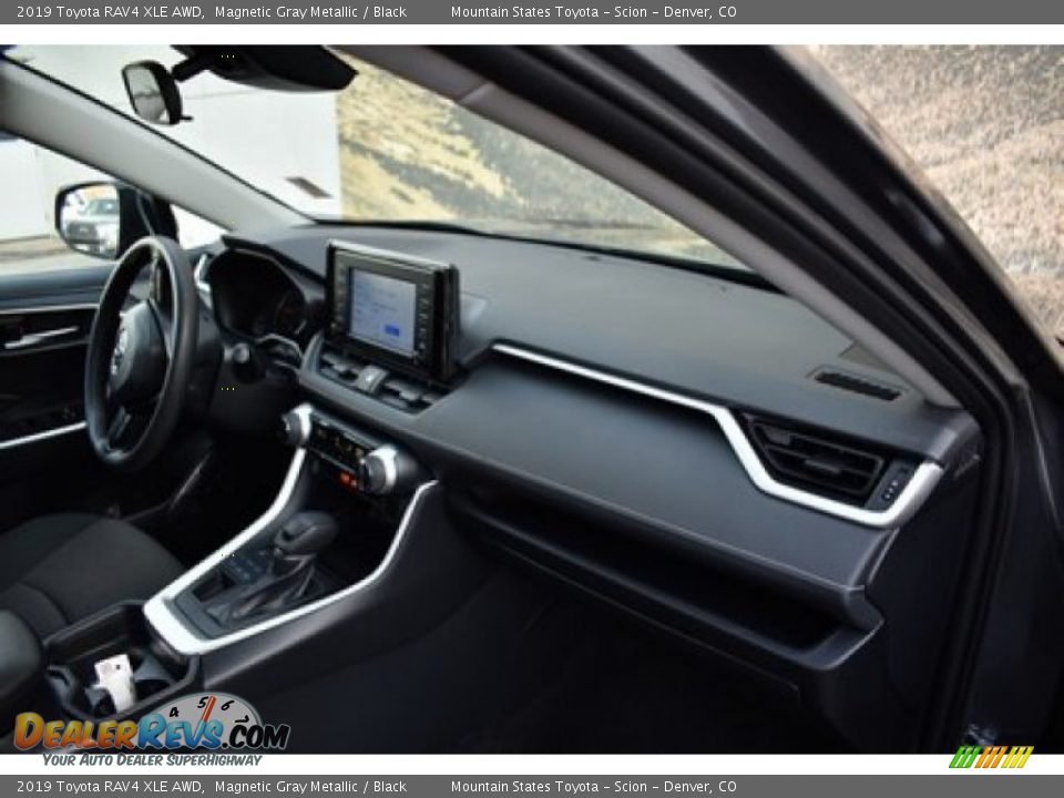 2019 Toyota RAV4 XLE AWD Magnetic Gray Metallic / Black Photo #15