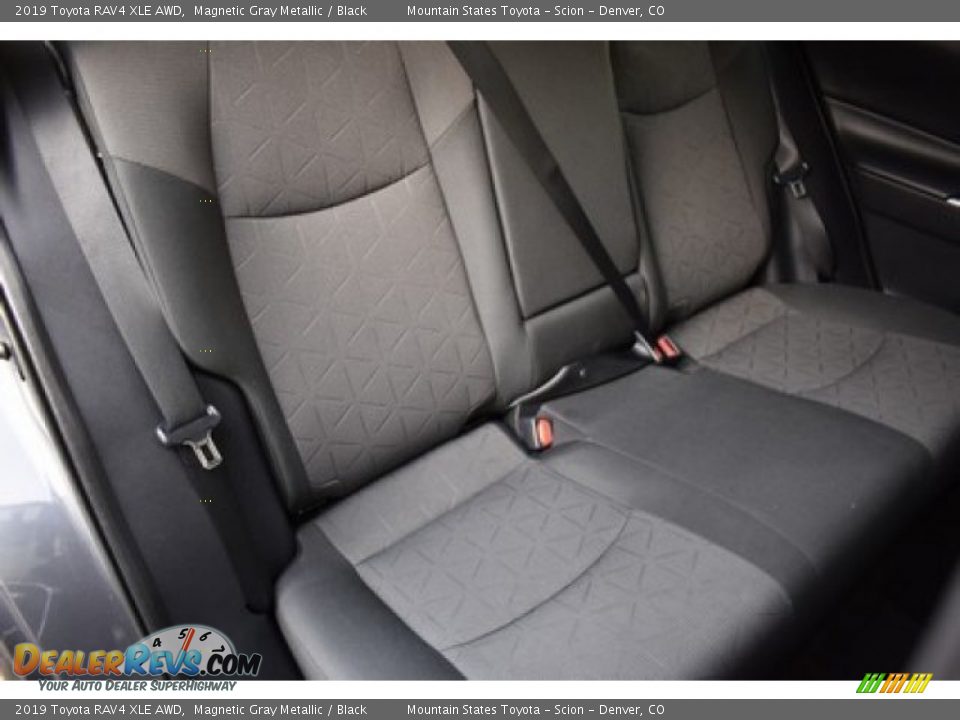 2019 Toyota RAV4 XLE AWD Magnetic Gray Metallic / Black Photo #21