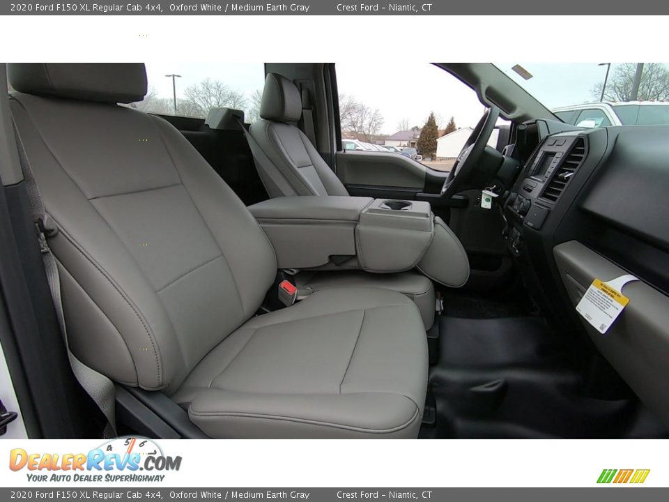 2020 Ford F150 XL Regular Cab 4x4 Oxford White / Medium Earth Gray Photo #20