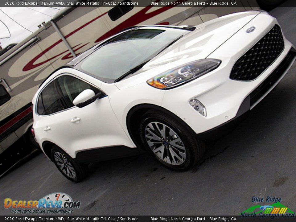 2020 Ford Escape Titanium 4WD Star White Metallic Tri-Coat / Sandstone Photo #33