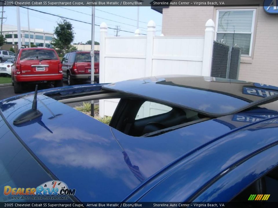 2005 Chevrolet Cobalt SS Supercharged Coupe Arrival Blue Metallic / Ebony/Blue Photo #12
