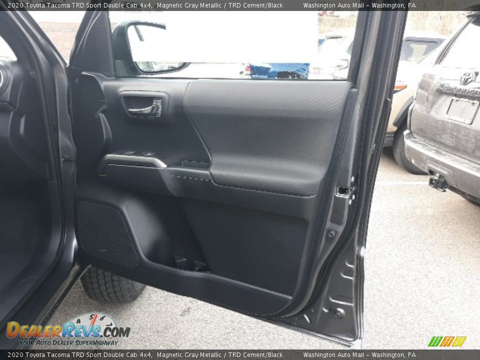 2020 Toyota Tacoma TRD Sport Double Cab 4x4 Magnetic Gray Metallic / TRD Cement/Black Photo #34