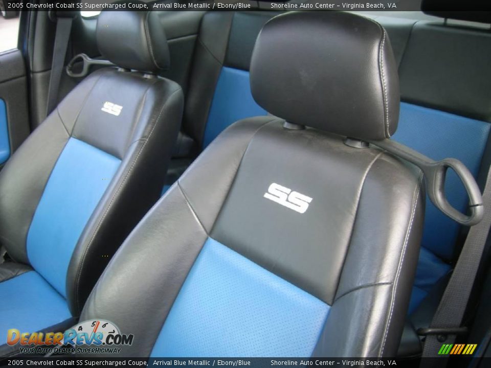 2005 Chevrolet Cobalt SS Supercharged Coupe Arrival Blue Metallic / Ebony/Blue Photo #13