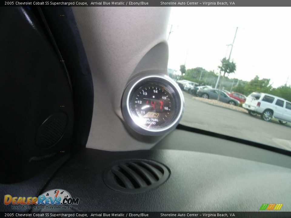 2005 Chevrolet Cobalt SS Supercharged Coupe Arrival Blue Metallic / Ebony/Blue Photo #16
