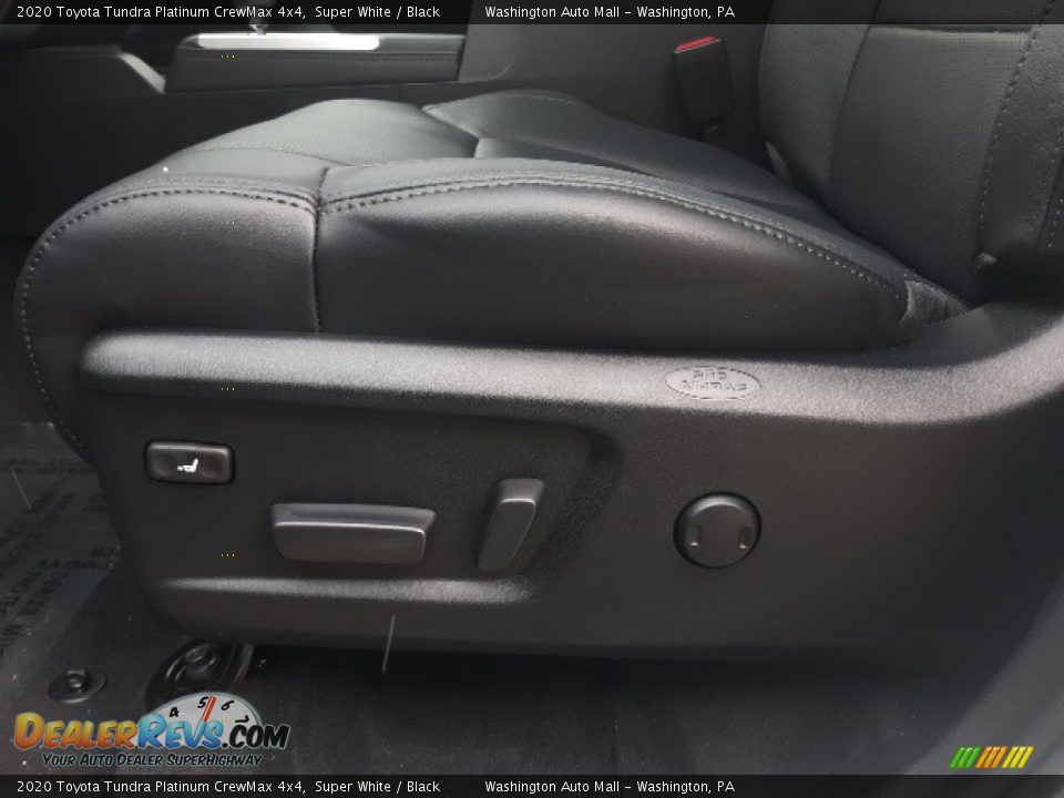 2020 Toyota Tundra Platinum CrewMax 4x4 Super White / Black Photo #24