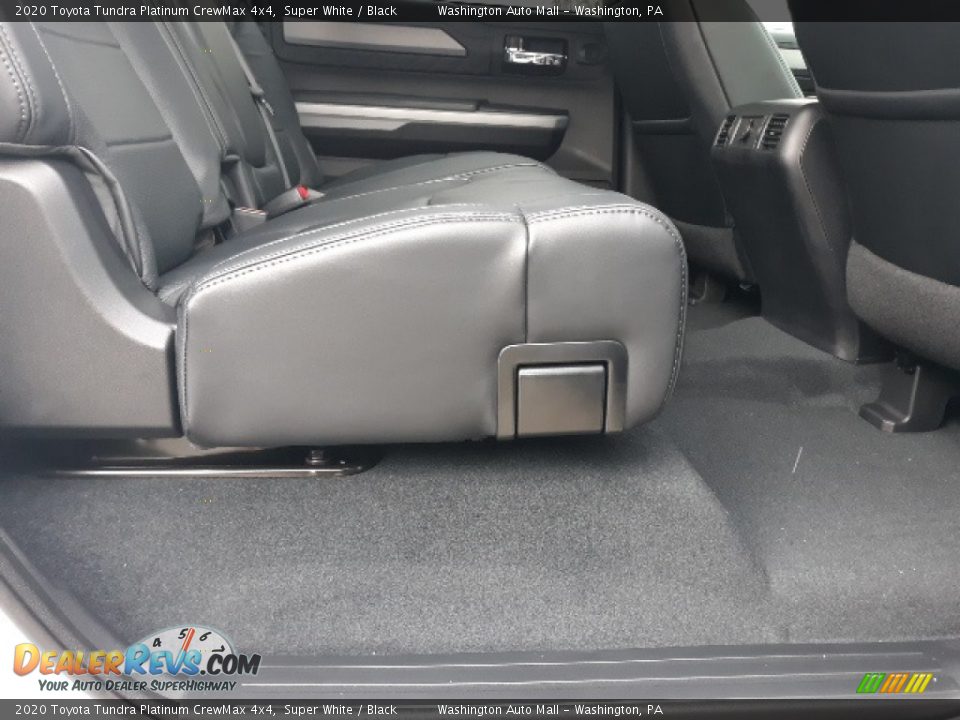 2020 Toyota Tundra Platinum CrewMax 4x4 Super White / Black Photo #32