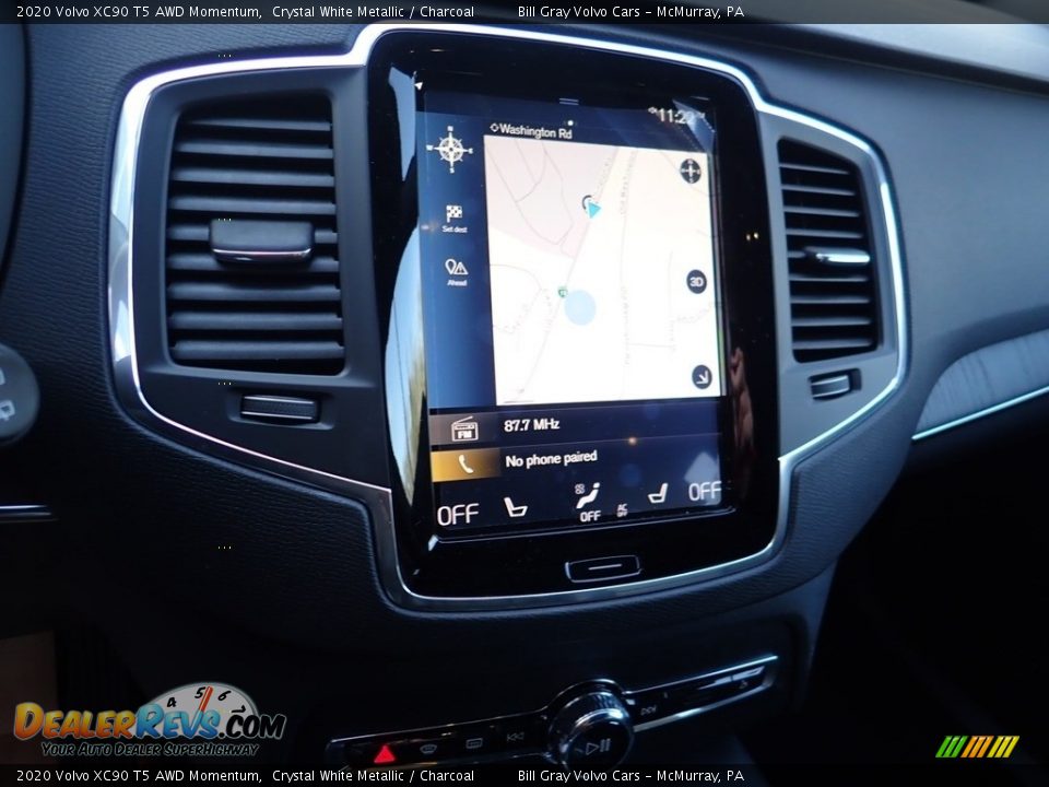 2020 Volvo XC90 T5 AWD Momentum Crystal White Metallic / Charcoal Photo #13