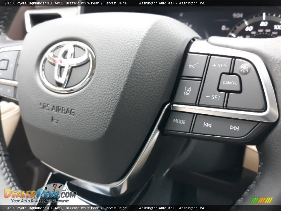 2020 Toyota Highlander XLE AWD Steering Wheel Photo #6