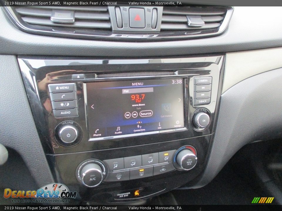2019 Nissan Rogue Sport S AWD Magnetic Black Pearl / Charcoal Photo #15