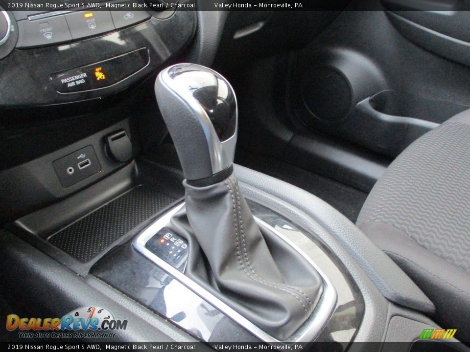 2019 Nissan Rogue Sport S AWD Magnetic Black Pearl / Charcoal Photo #17