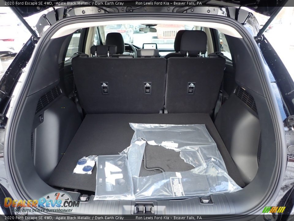 2020 Ford Escape SE 4WD Trunk Photo #4