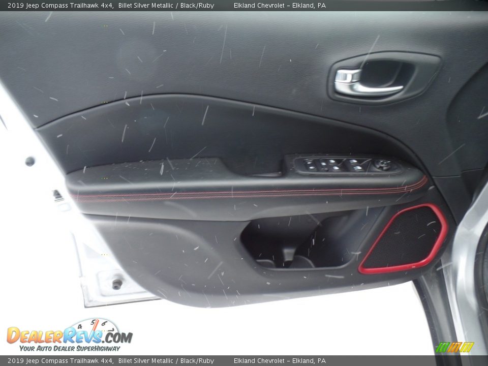 2019 Jeep Compass Trailhawk 4x4 Billet Silver Metallic / Black/Ruby Photo #13