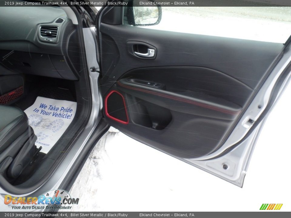 2019 Jeep Compass Trailhawk 4x4 Billet Silver Metallic / Black/Ruby Photo #32