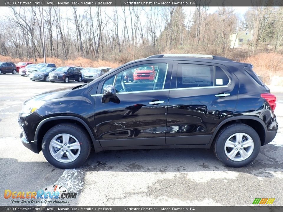 2020 Chevrolet Trax LT AWD Mosaic Black Metallic / Jet Black Photo #2