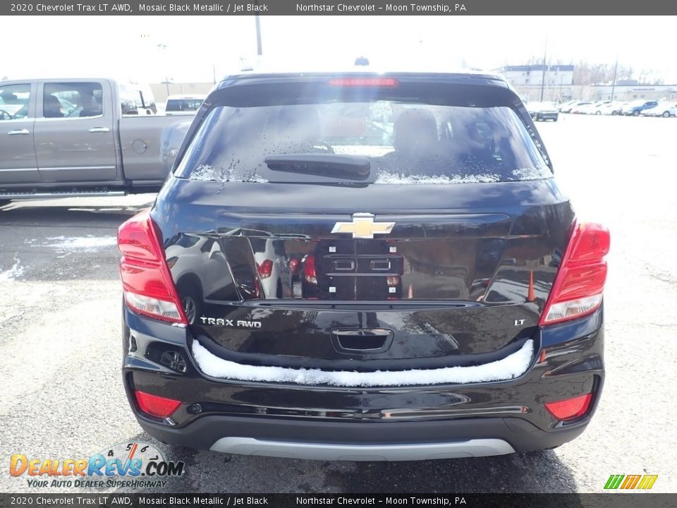 2020 Chevrolet Trax LT AWD Mosaic Black Metallic / Jet Black Photo #4