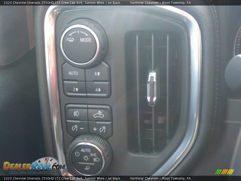 2020 Chevrolet Silverado 2500HD LTZ Crew Cab 4x4 Summit White / Jet Black Photo #19