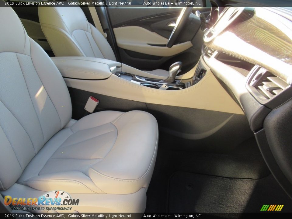 2019 Buick Envision Essence AWD Galaxy Silver Metallic / Light Neutral Photo #12
