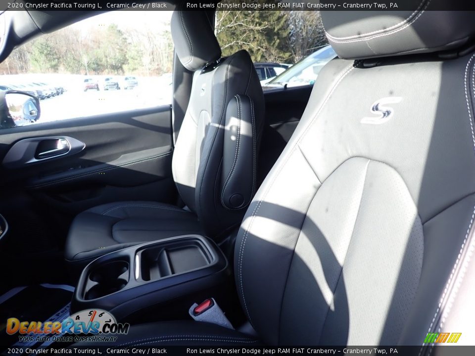 2020 Chrysler Pacifica Touring L Ceramic Grey / Black Photo #11