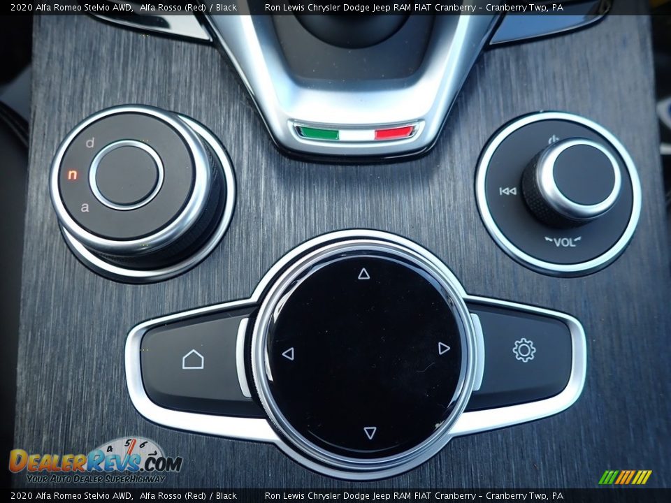 Controls of 2020 Alfa Romeo Stelvio AWD Photo #20