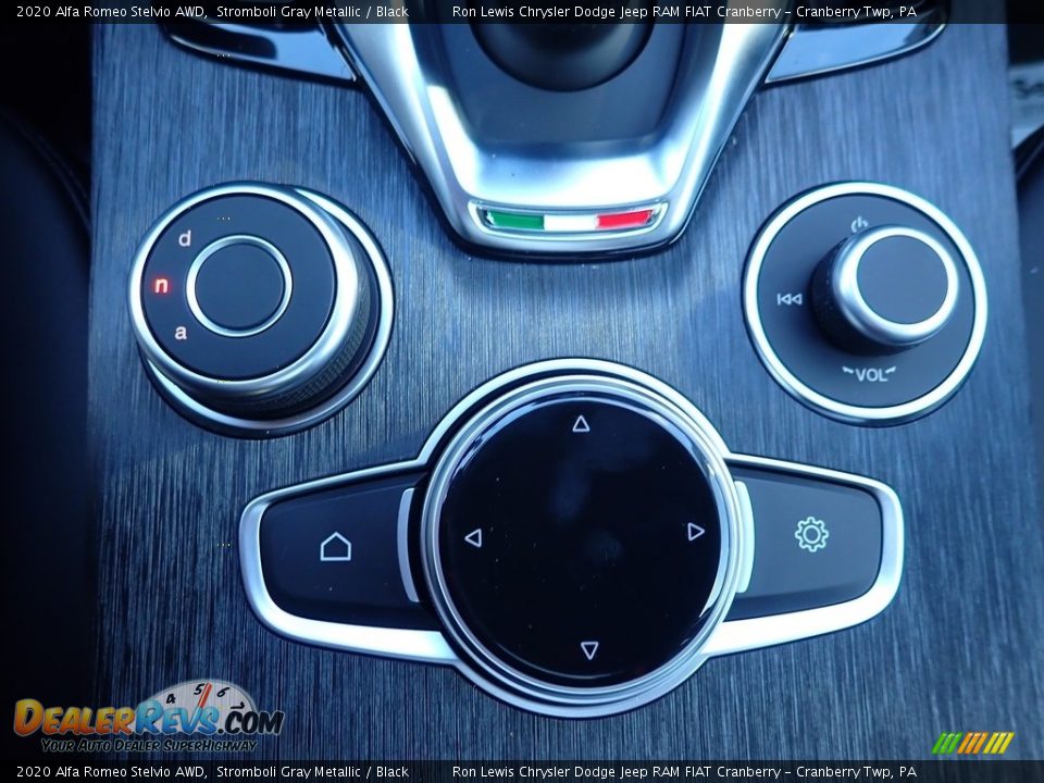Controls of 2020 Alfa Romeo Stelvio AWD Photo #22
