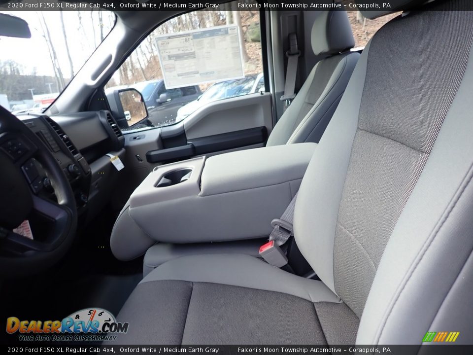 2020 Ford F150 XL Regular Cab 4x4 Oxford White / Medium Earth Gray Photo #10