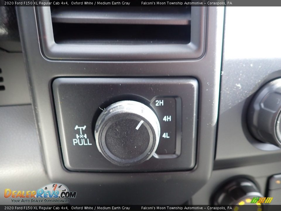 2020 Ford F150 XL Regular Cab 4x4 Oxford White / Medium Earth Gray Photo #15