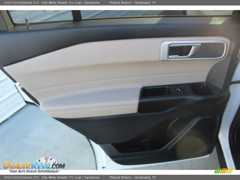 2020 Ford Explorer XLT Star White Metallic Tri-Coat / Sandstone Photo #19