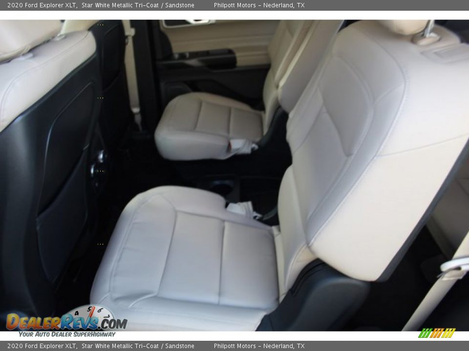 2020 Ford Explorer XLT Star White Metallic Tri-Coat / Sandstone Photo #21