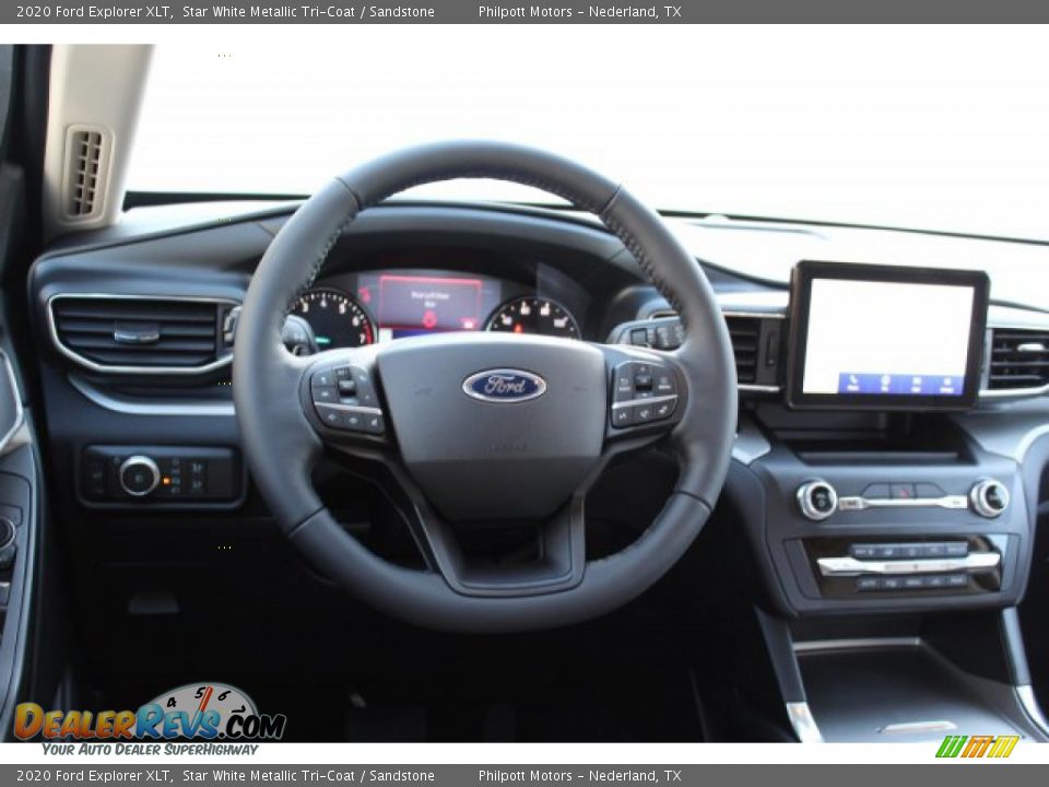 2020 Ford Explorer XLT Star White Metallic Tri-Coat / Sandstone Photo #23