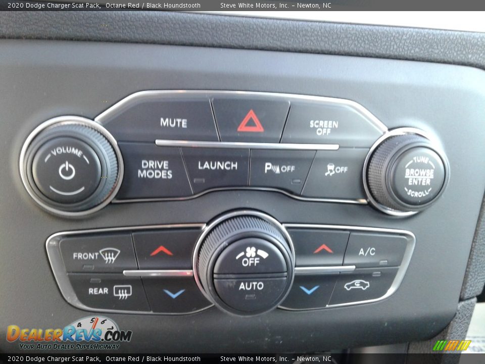 2020 Dodge Charger Scat Pack Octane Red / Black Houndstooth Photo #26