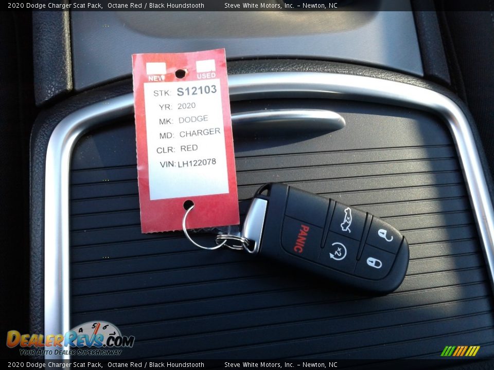 2020 Dodge Charger Scat Pack Octane Red / Black Houndstooth Photo #30